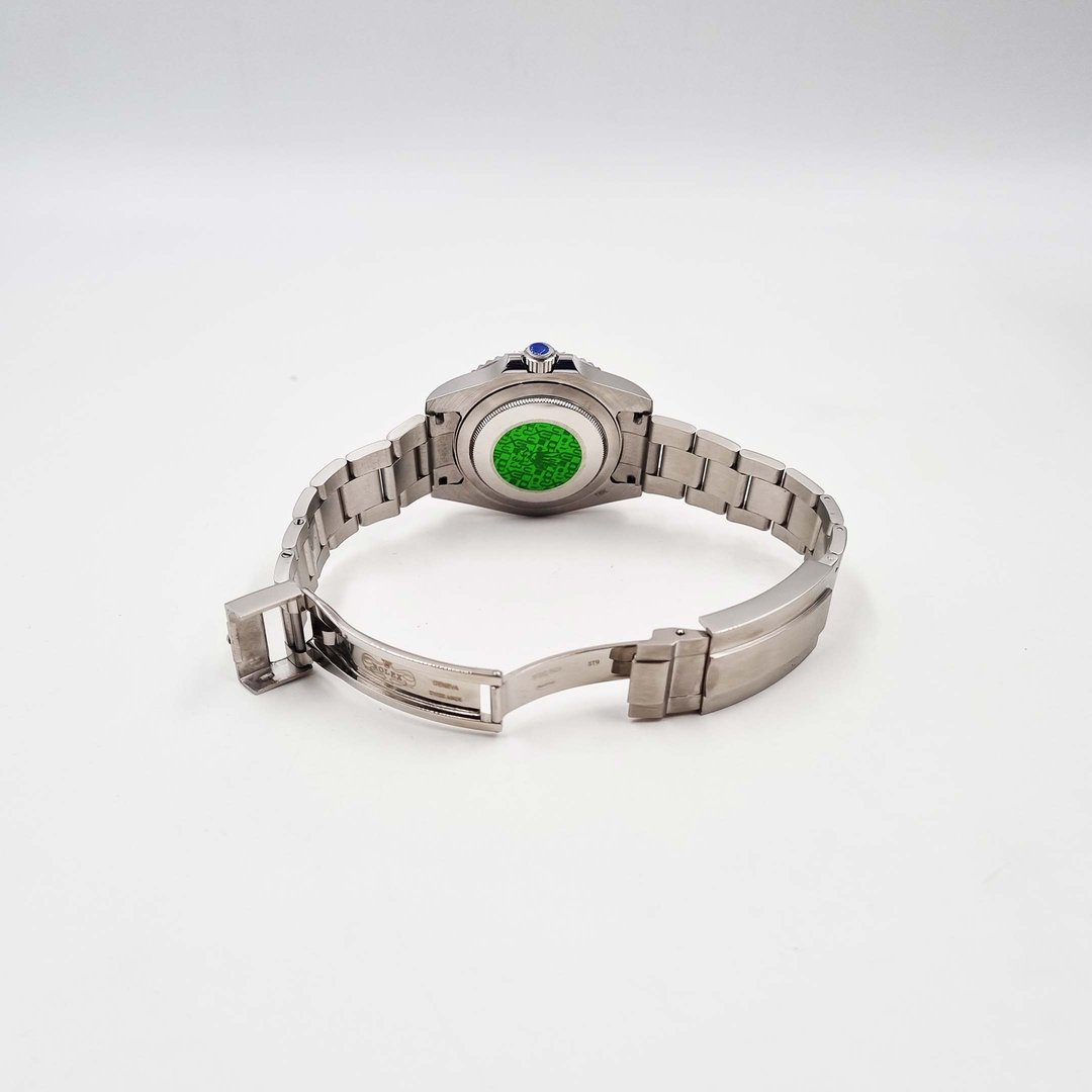 Rolex Submariner Hulk - Image 2