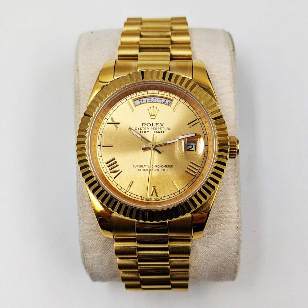 Rolex Day-Date Gold - Image 2